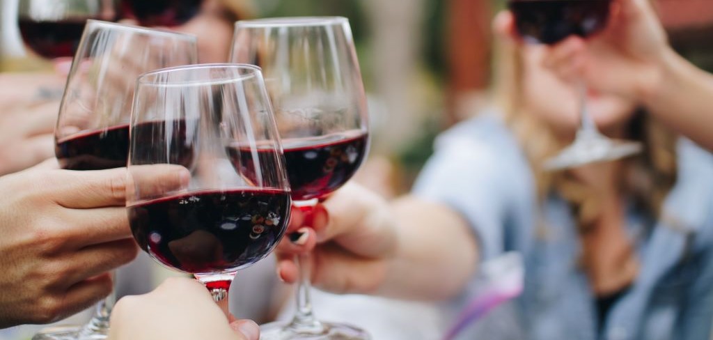 best golf holidays wine tour