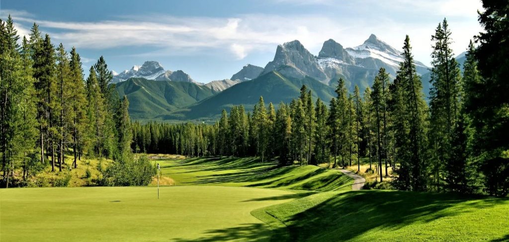 golf trips in the rocky mountains silvertip